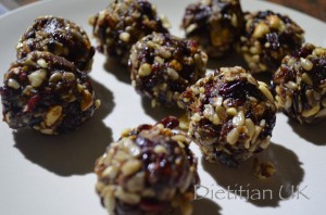 Dietitian Uk: Fruit and Nut Balls