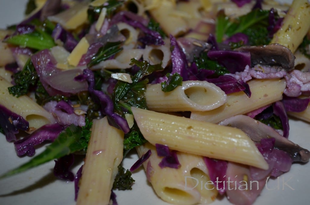 Dietitian UK: Bacon and Kale Pasta