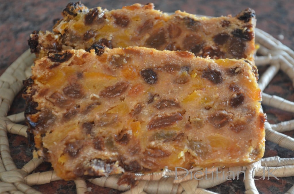 Healthy Apricot Fruit Loaf (no added sugar, gluten free)